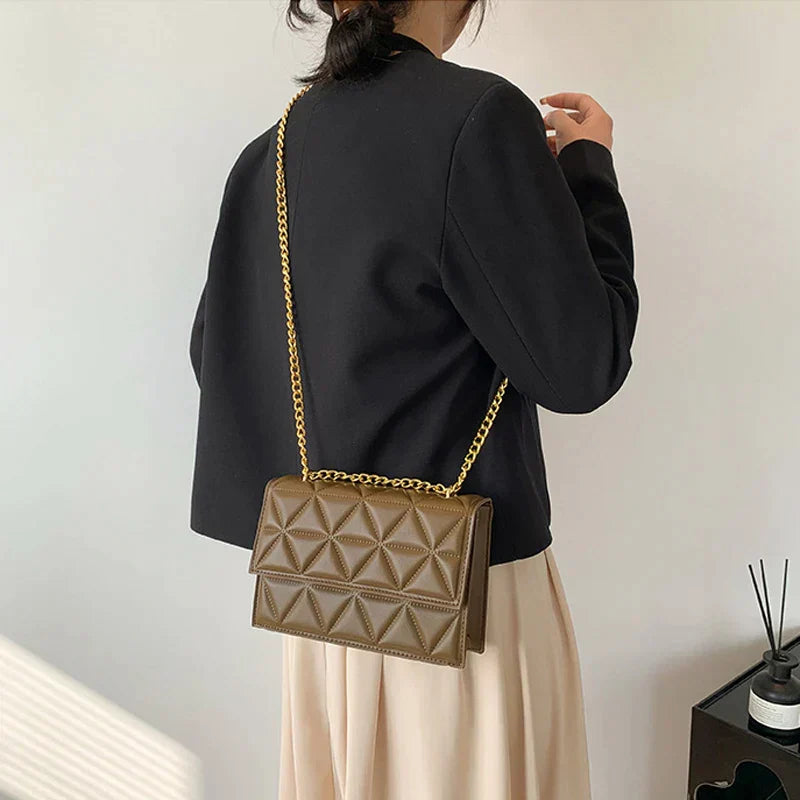 Bolsa Feminina Corrente Tiracolo Acolchoada