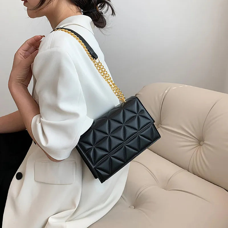 Bolsa Feminina Corrente Tiracolo Acolchoada