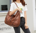 Bolsa Feminina Hobo Daphine